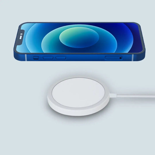 The Missing Magnetic Wireless Charger for iPhone 12 - Shakefav.com