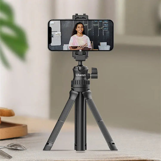 2-in-1 Multifunctional Phone Clip Extendable Tripod Maroon Asteria